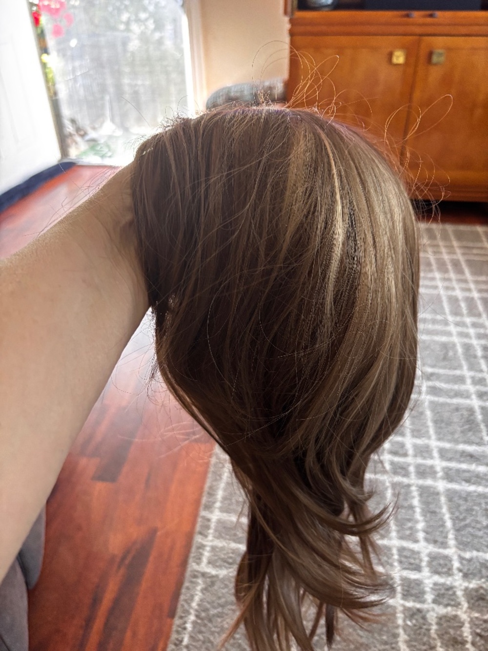 22”Women' European/American Style Synthetic Wig Suitable for Skin Tones - Auburn - Picture 2 of 5